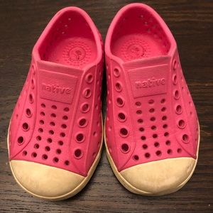 Toddler Jefferson Natives bright pink size 5